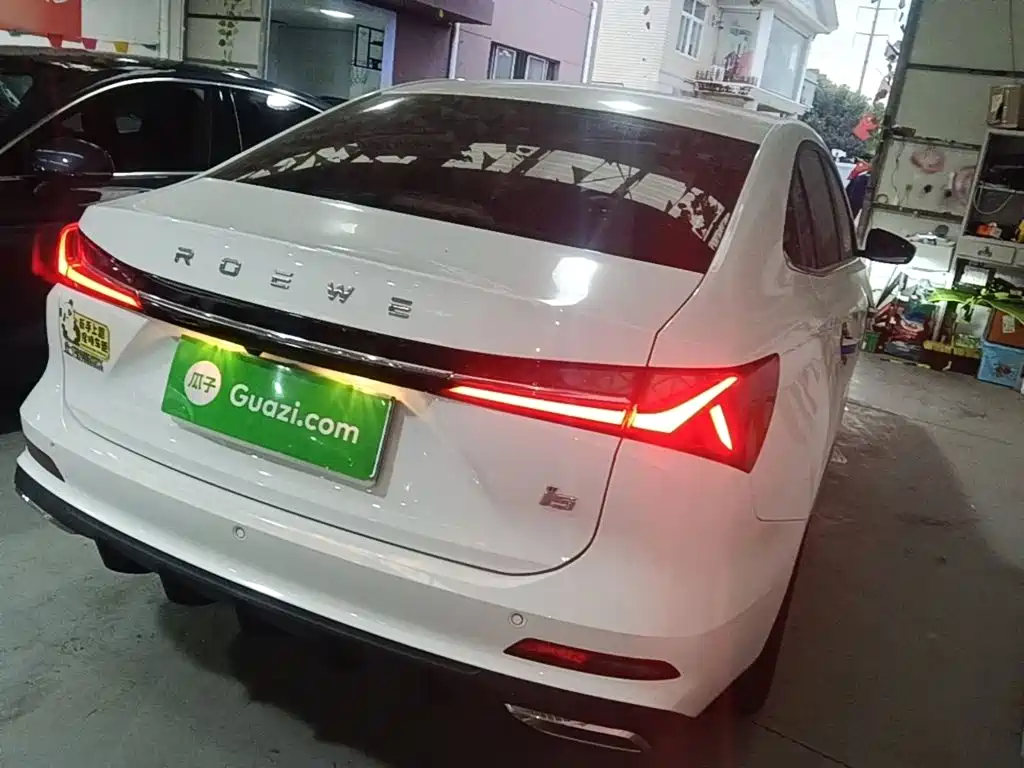 Roewe i5 — миниатюра 7