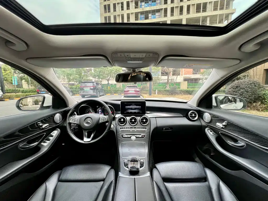 MERCEDES-BENZ C CLASS