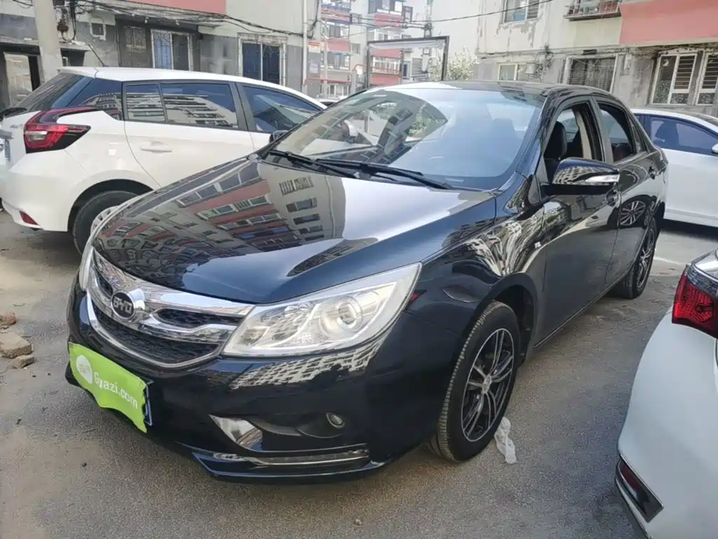 BYD Surui