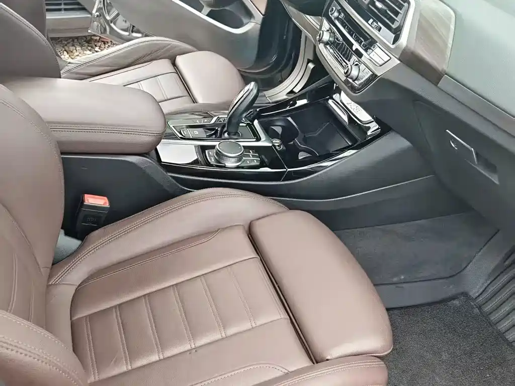 BMW X3 — миниатюра 3