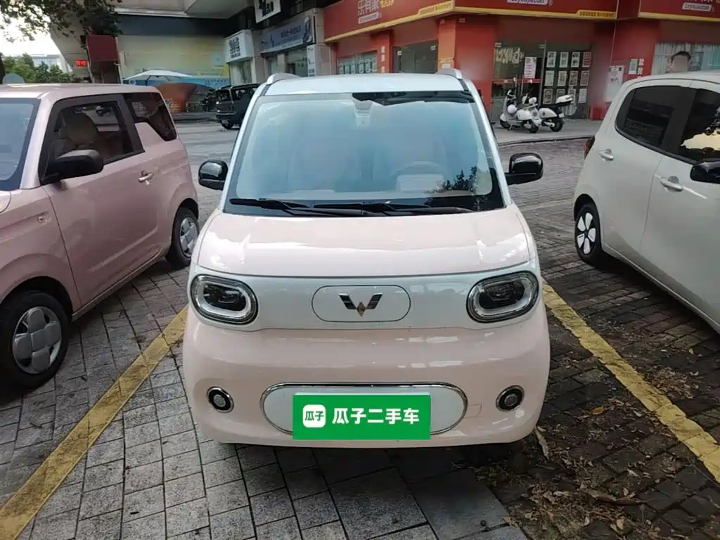 Wuling MINIEV — миниатюра 3