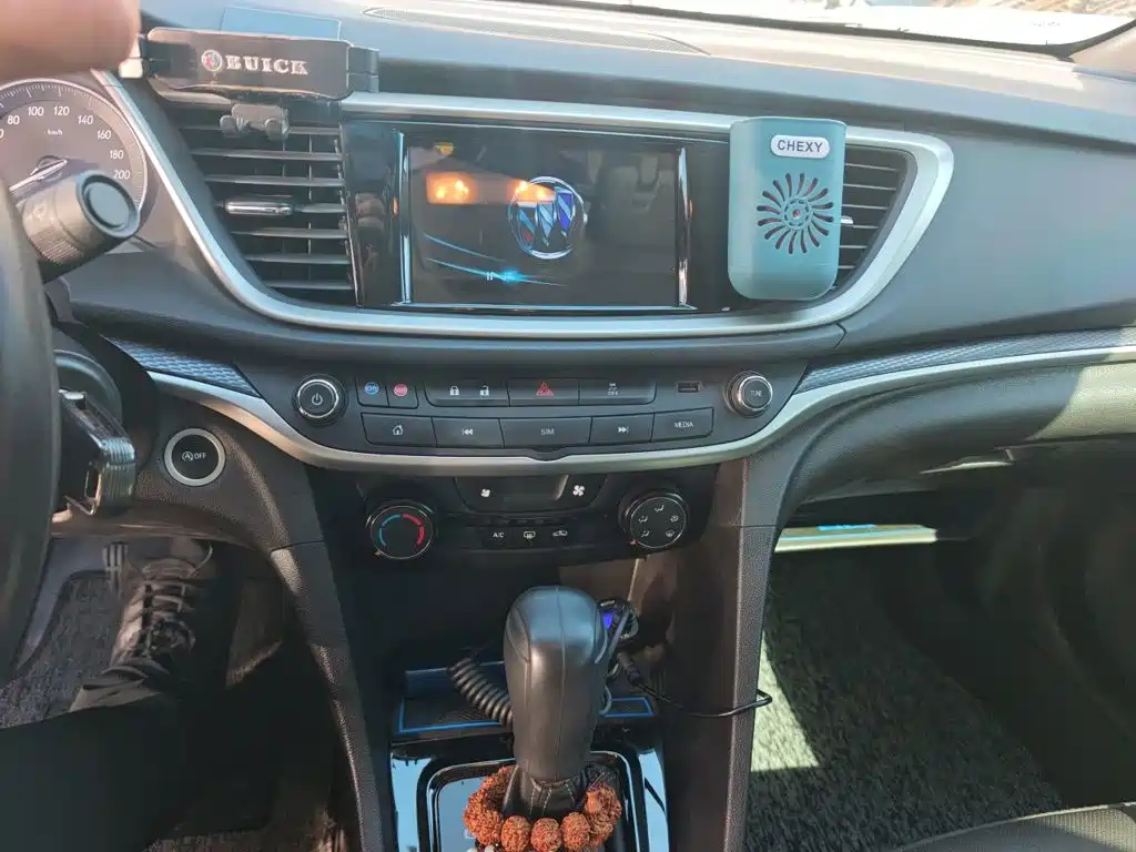 Buick Excelle — миниатюра 14