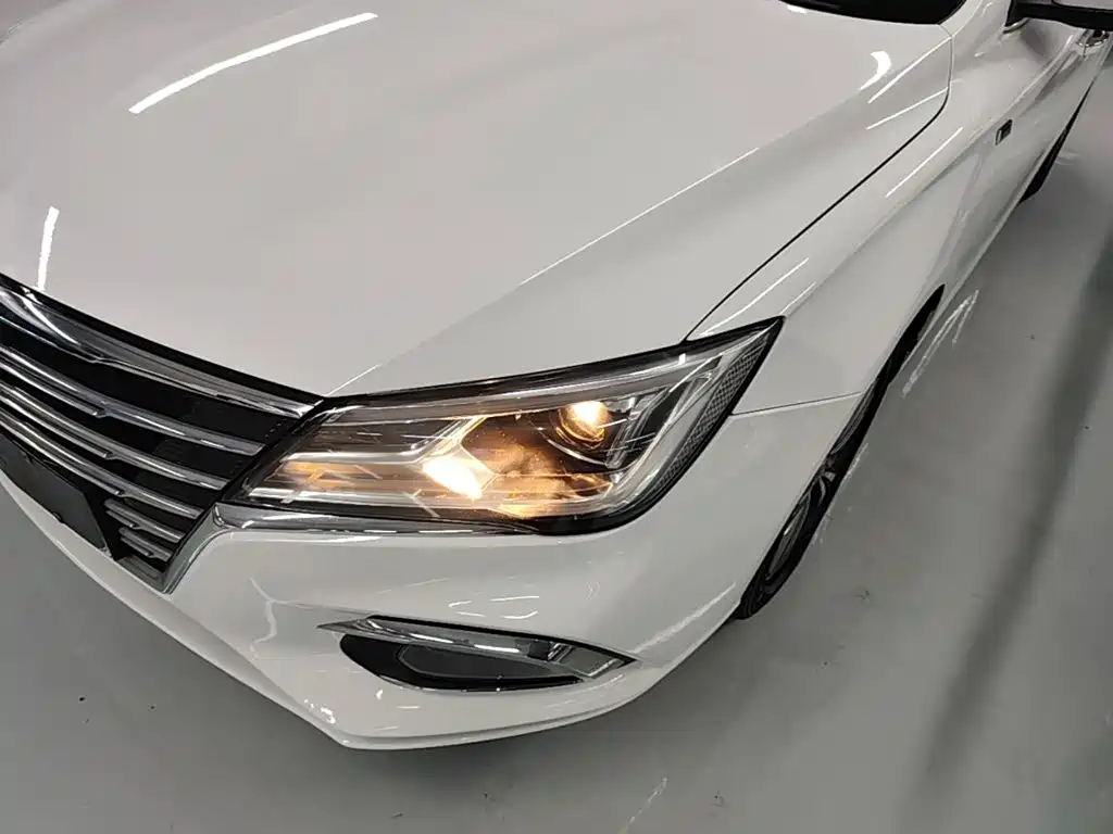 Roewe i5 — миниатюра 24