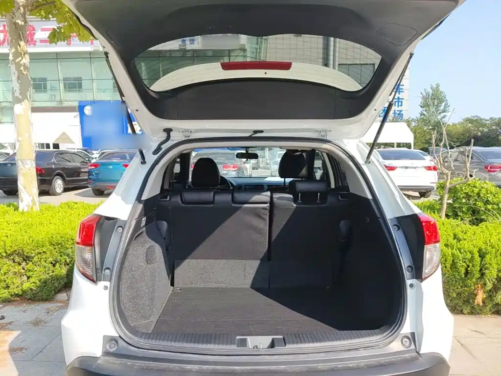 Honda Vezel — миниатюра 19