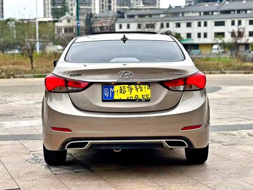 Hyundai Elantra Langdong — миниатюра 6