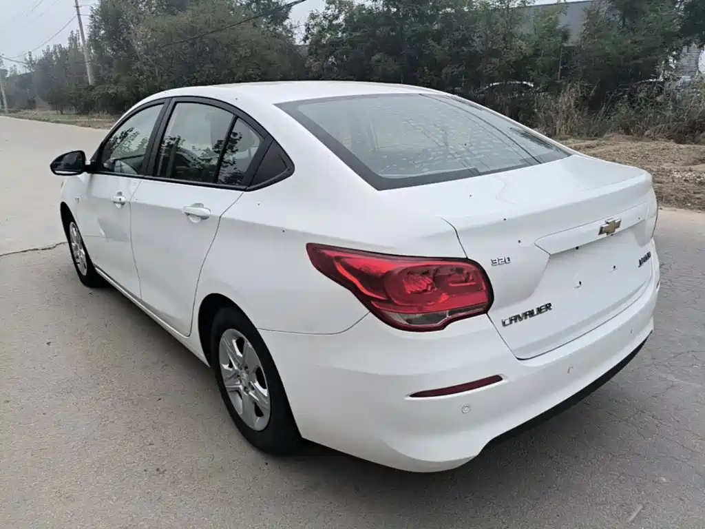 Chevrolet Cavalier — миниатюра 5