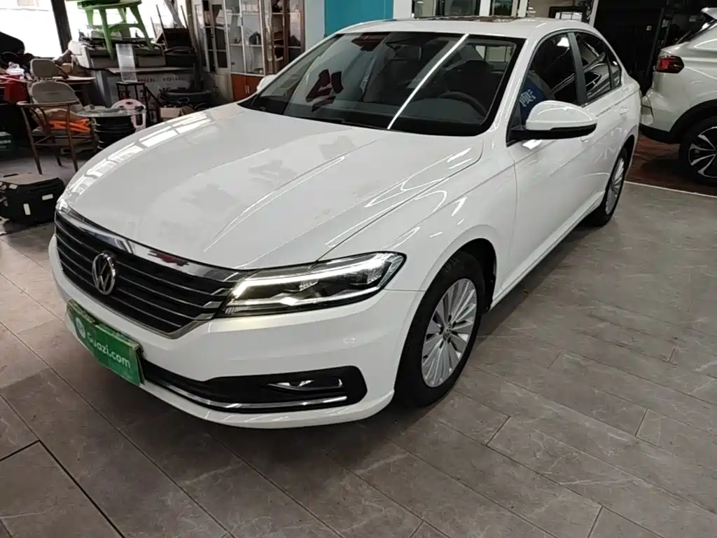 Volkswagen Lavida — миниатюра 2