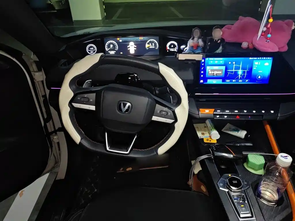 Changan UNI-V — миниатюра 11