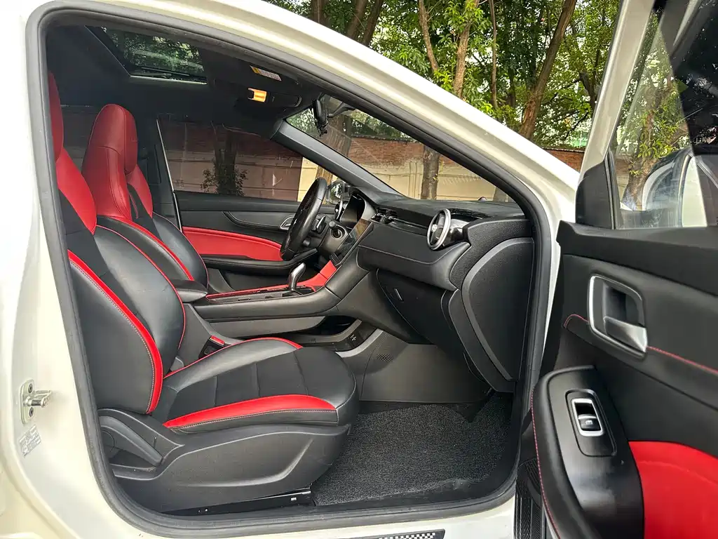 MG MG6 — миниатюра 11