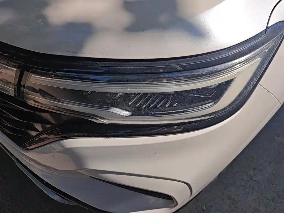 Roewe RX5 MAX — миниатюра 5