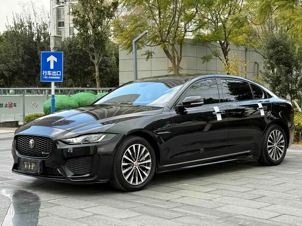 Jaguar XEL 2022