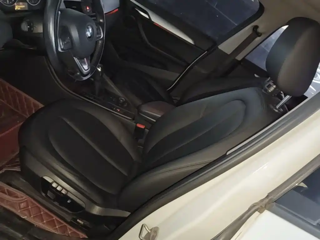 BMW X1 — миниатюра 15