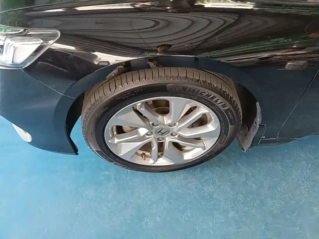 Honda Accord — миниатюра 23