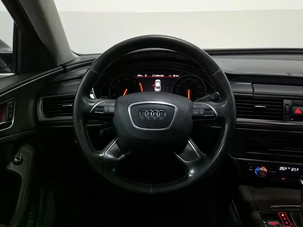 Audi A6L — миниатюра 11