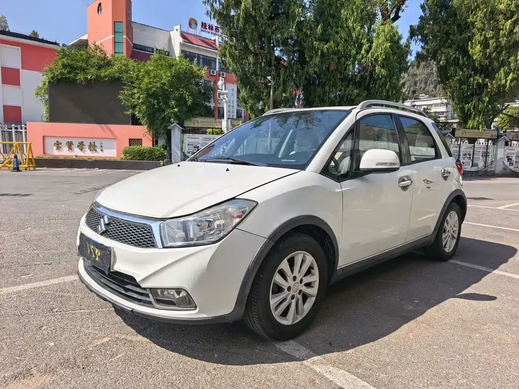 Suzuki SX4 — миниатюра 2