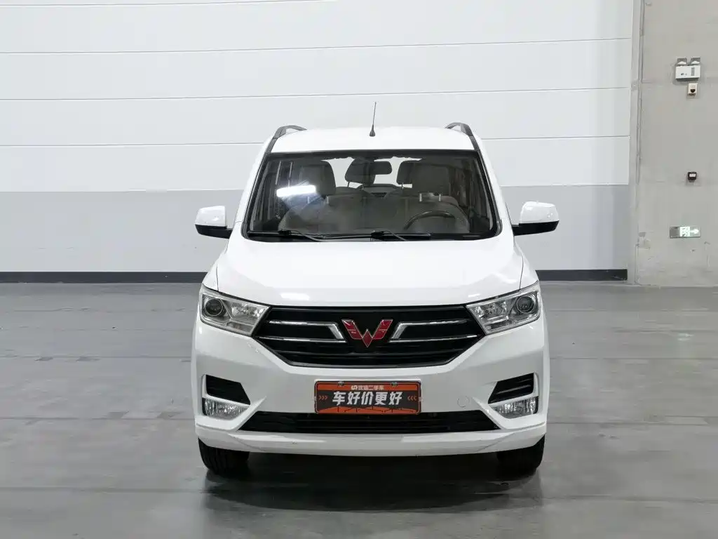 Wuling Hongguang — миниатюра 3