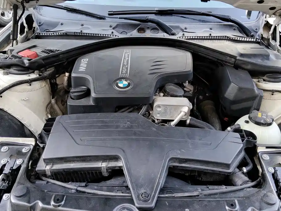 BMW 3 Series — миниатюра 8