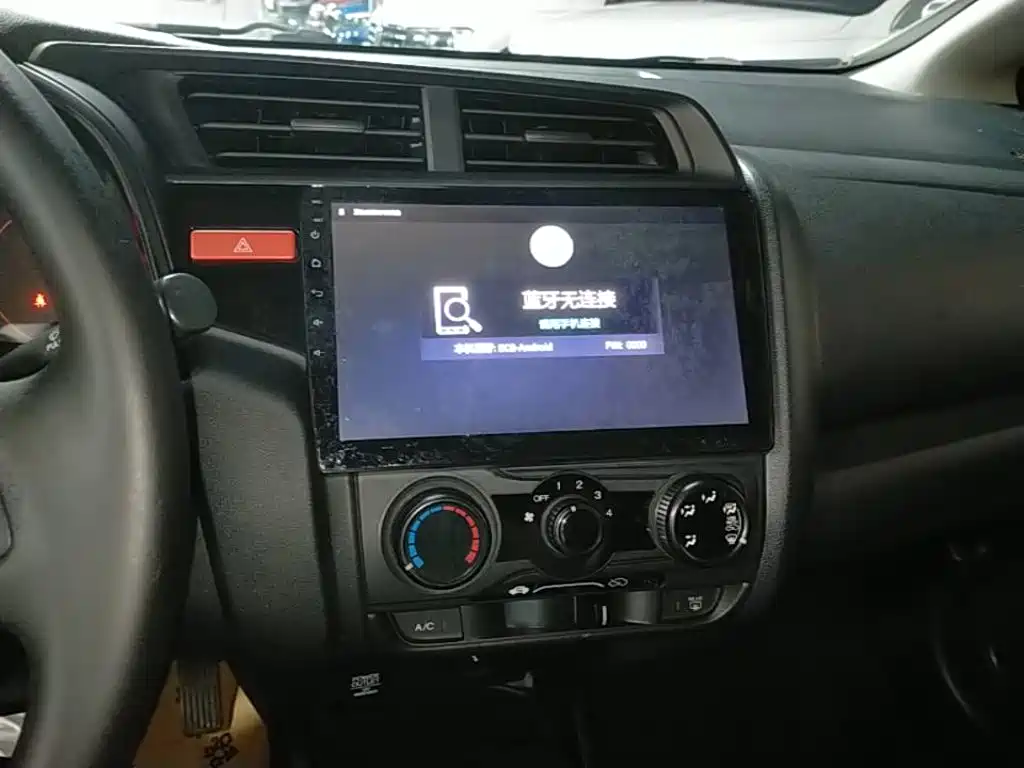 Honda Fit — миниатюра 13