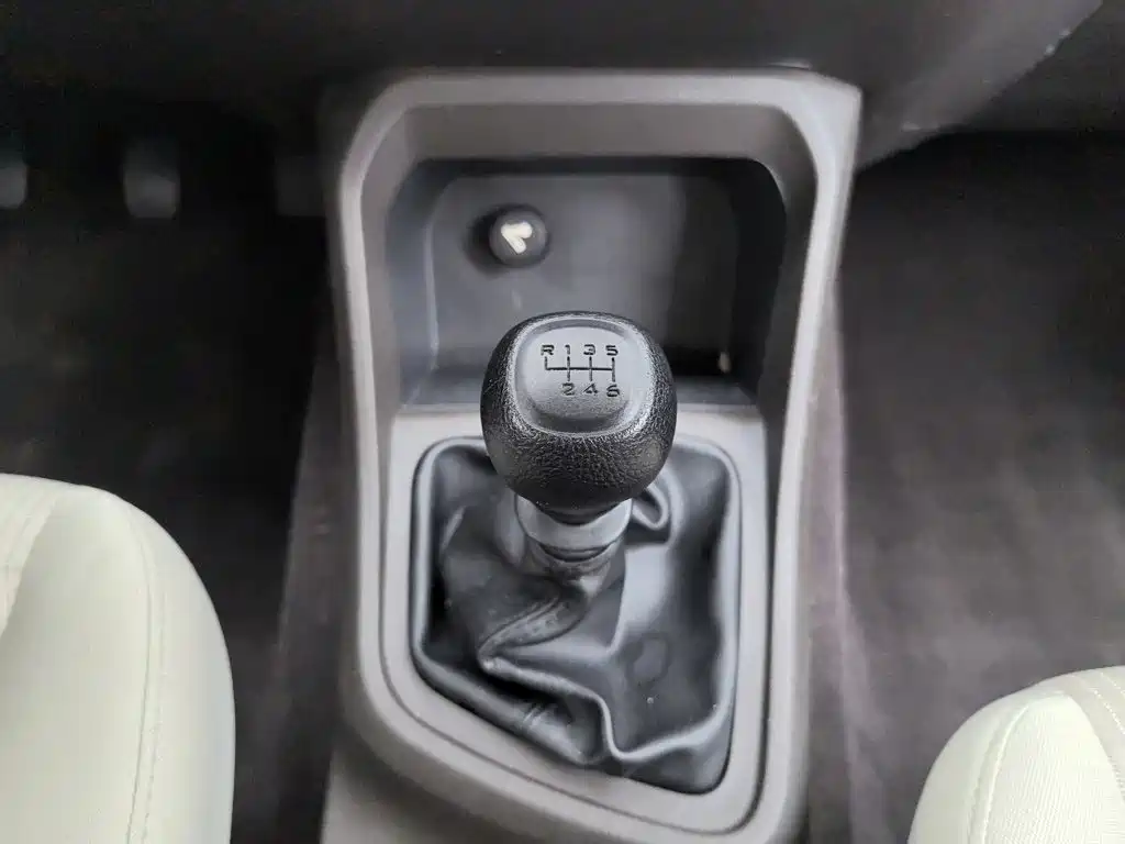 Wuling Hongguang V — миниатюра 13