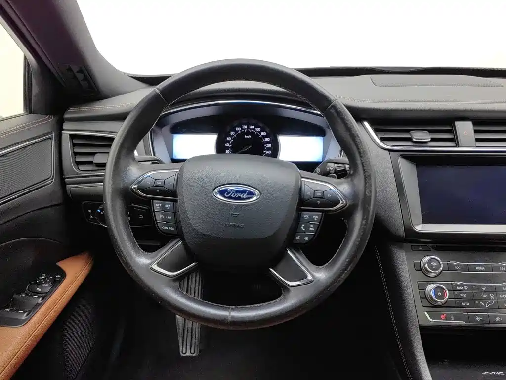 Ford Taurus — миниатюра 11