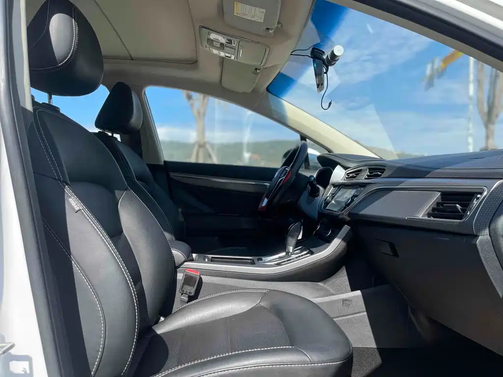 GEELY AUTOMOBILE EMGRAND GS