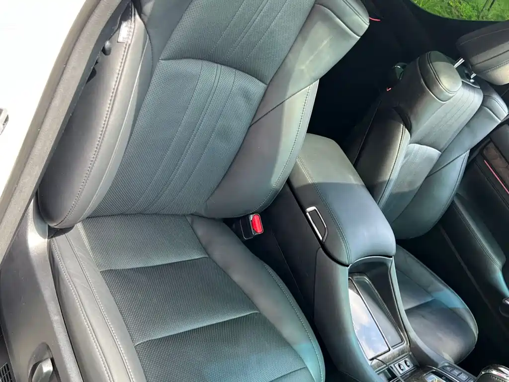 Toyota Vellfire 2023 2.5L HV Luxury