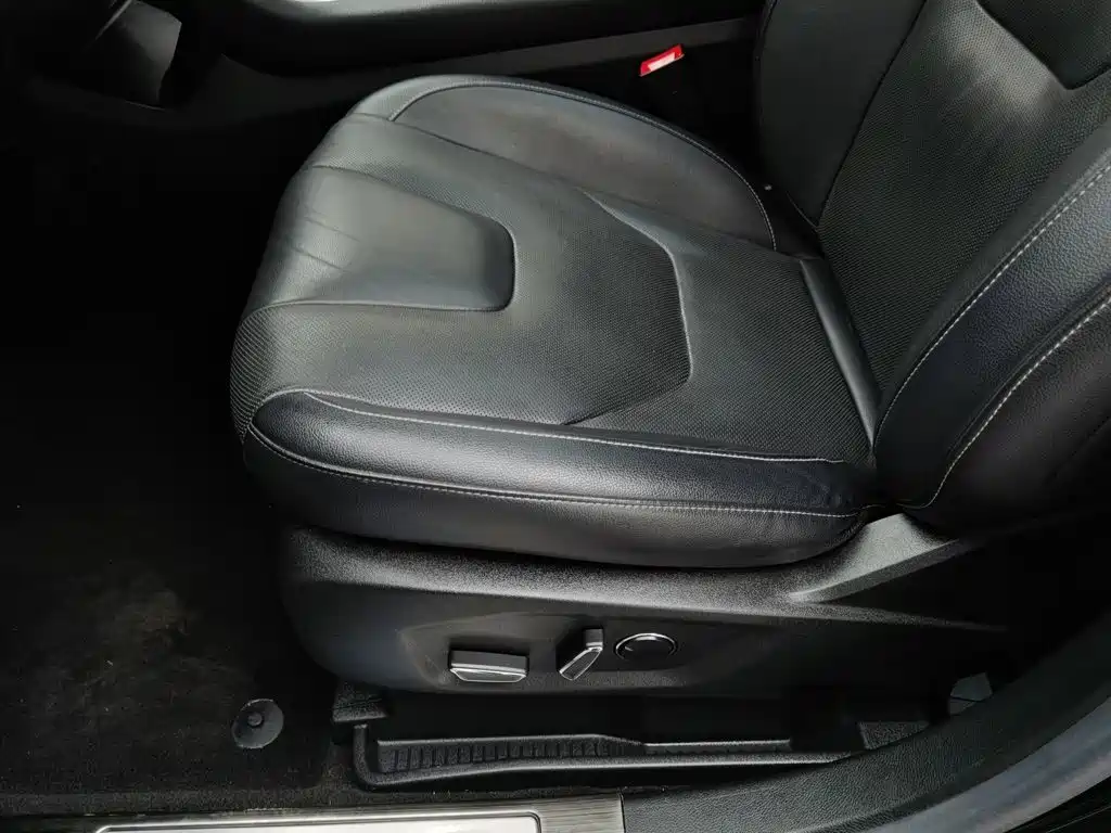 Ford Edge — миниатюра 20