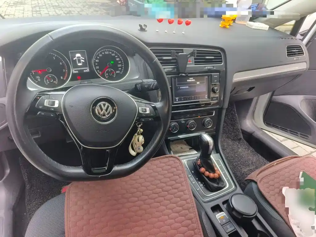 Volkswagen Golf — миниатюра 5