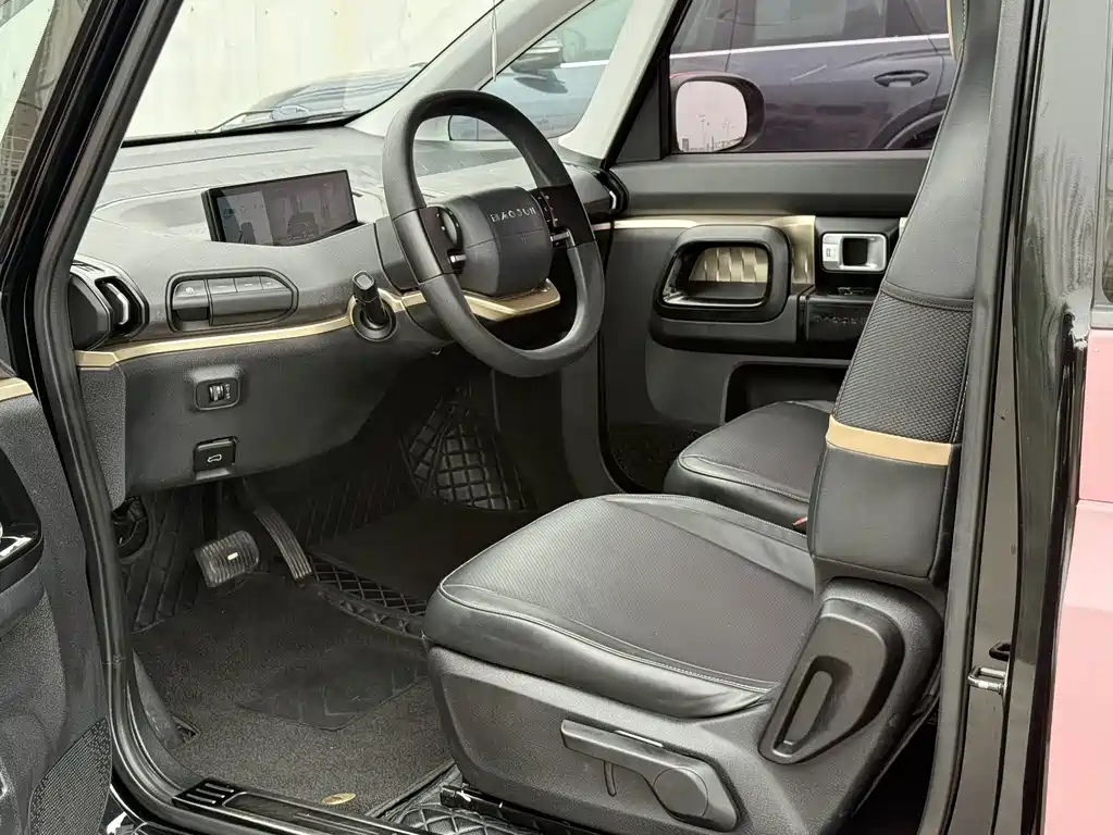 Baojun KiWi EV — миниатюра 9
