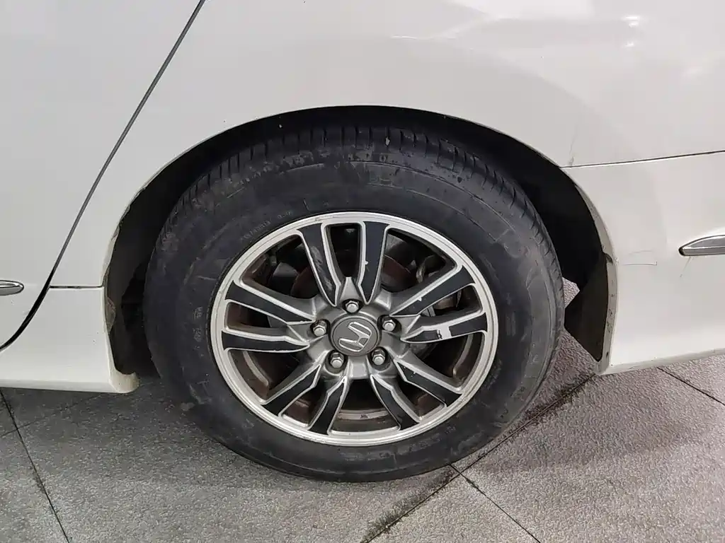 Honda Spirior — миниатюра 16