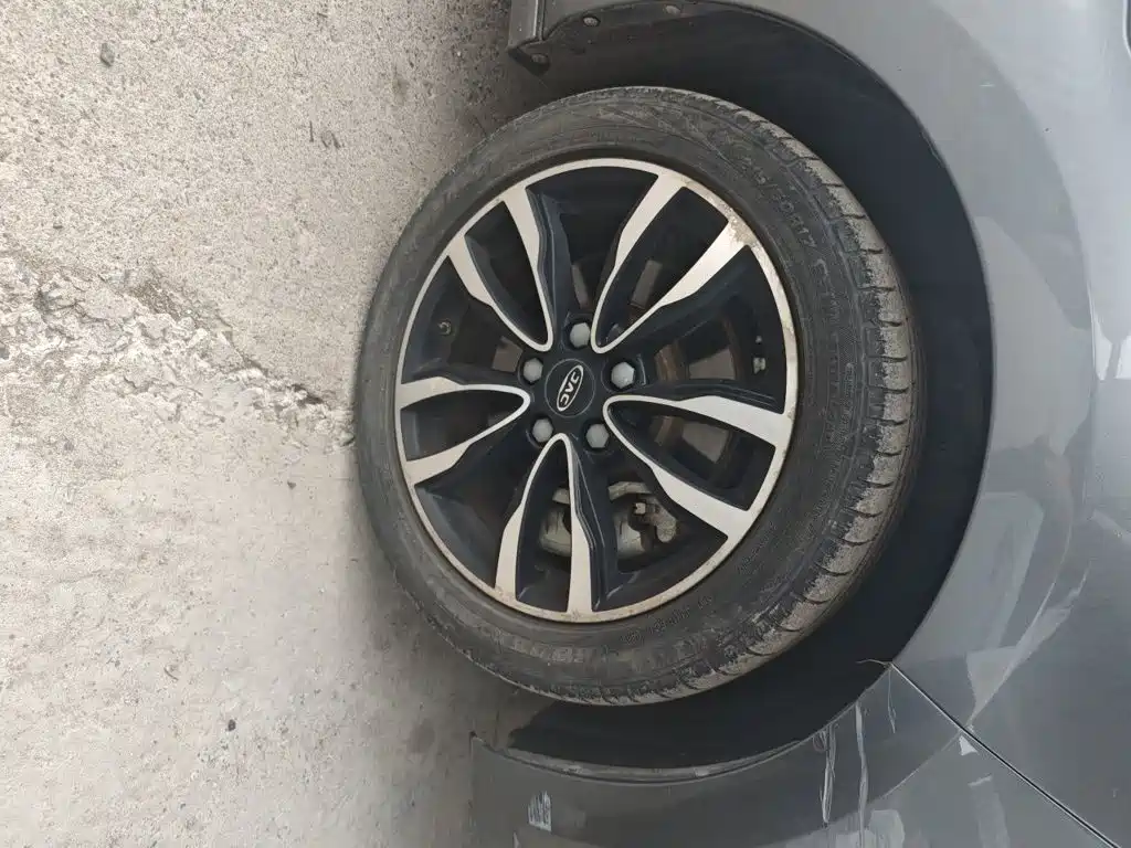 JAC A5 — миниатюра 8