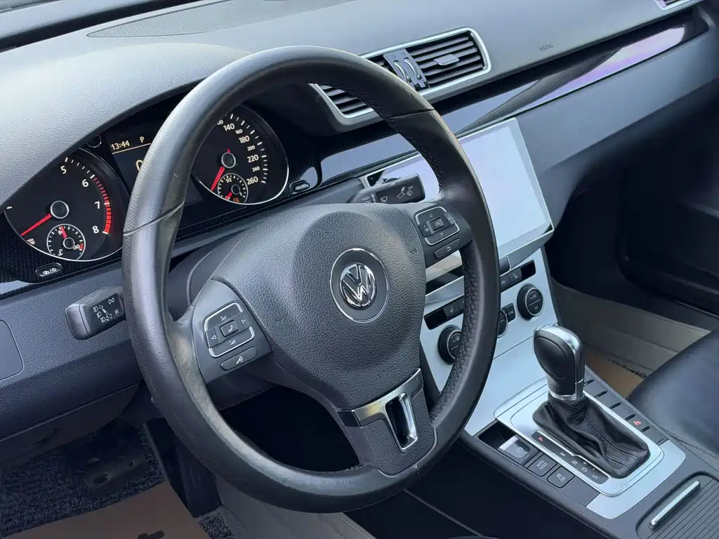 Volkswagen Magotan — миниатюра 7