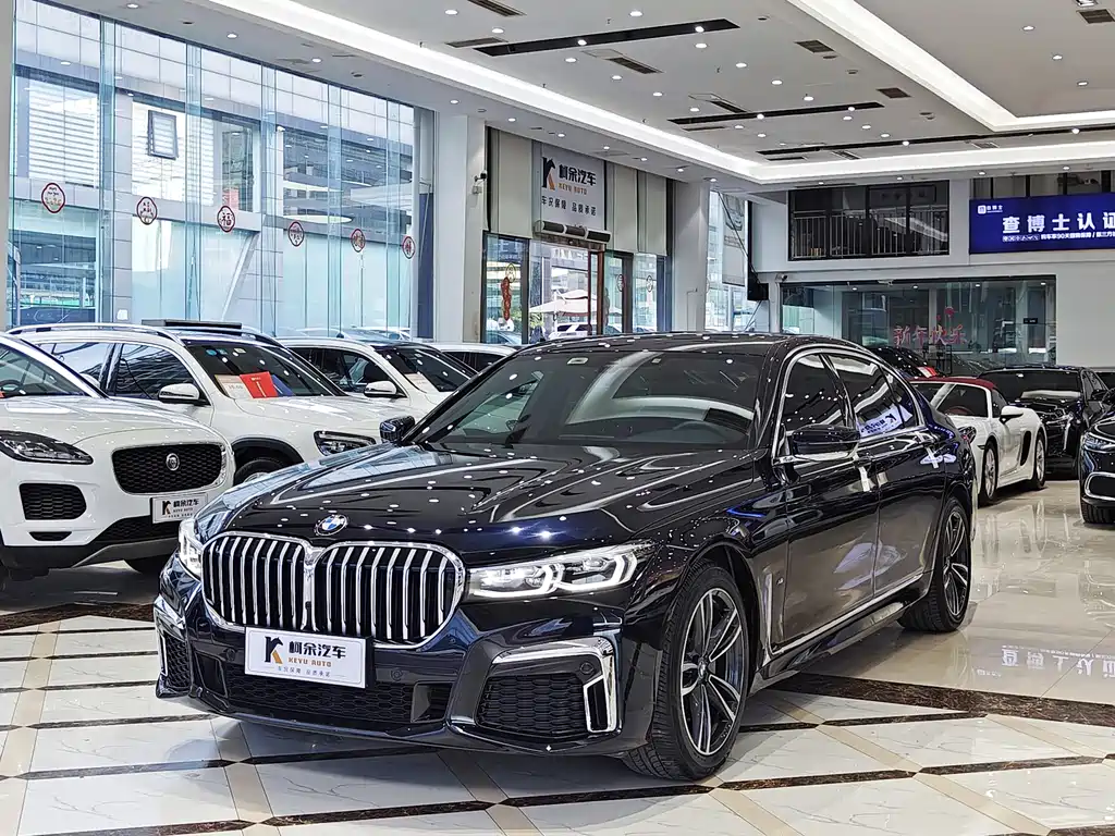 BMW 7 SERIES