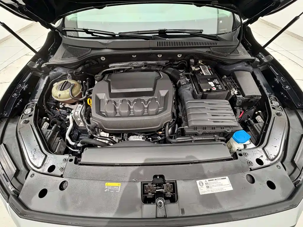 Volkswagen Passat — миниатюра 12