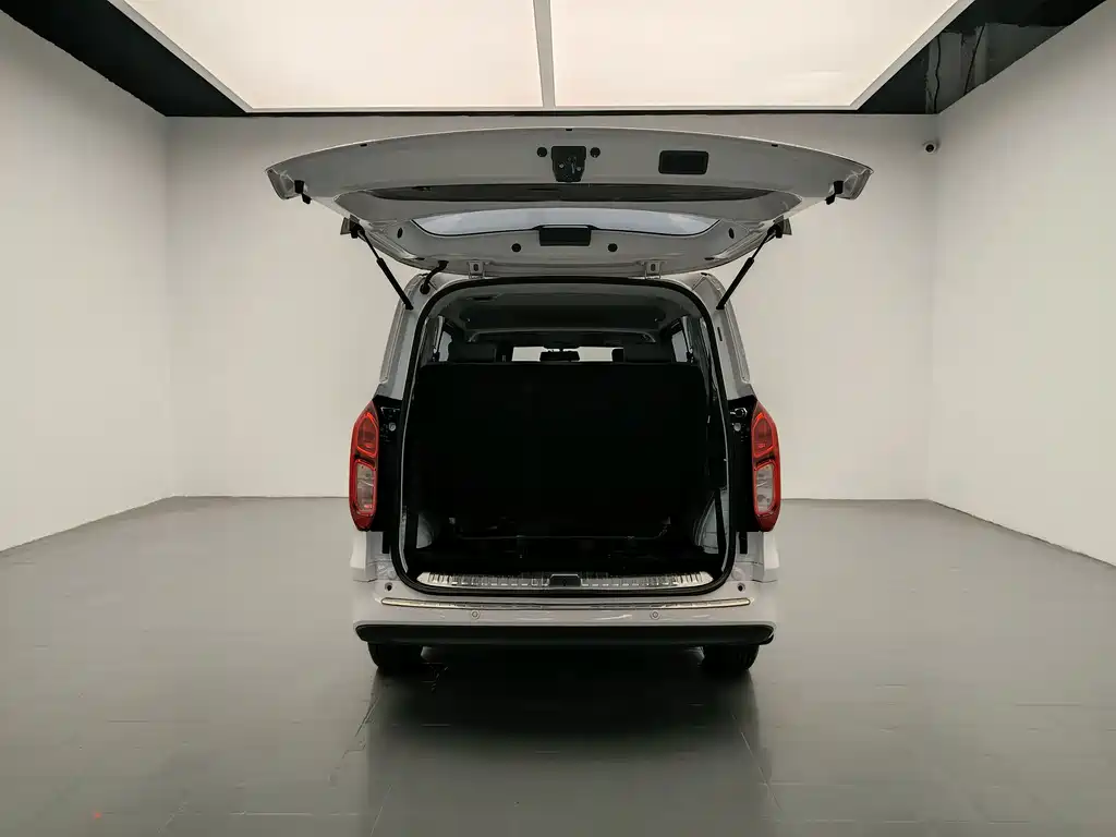 Wuling Hongguang EV — миниатюра 16