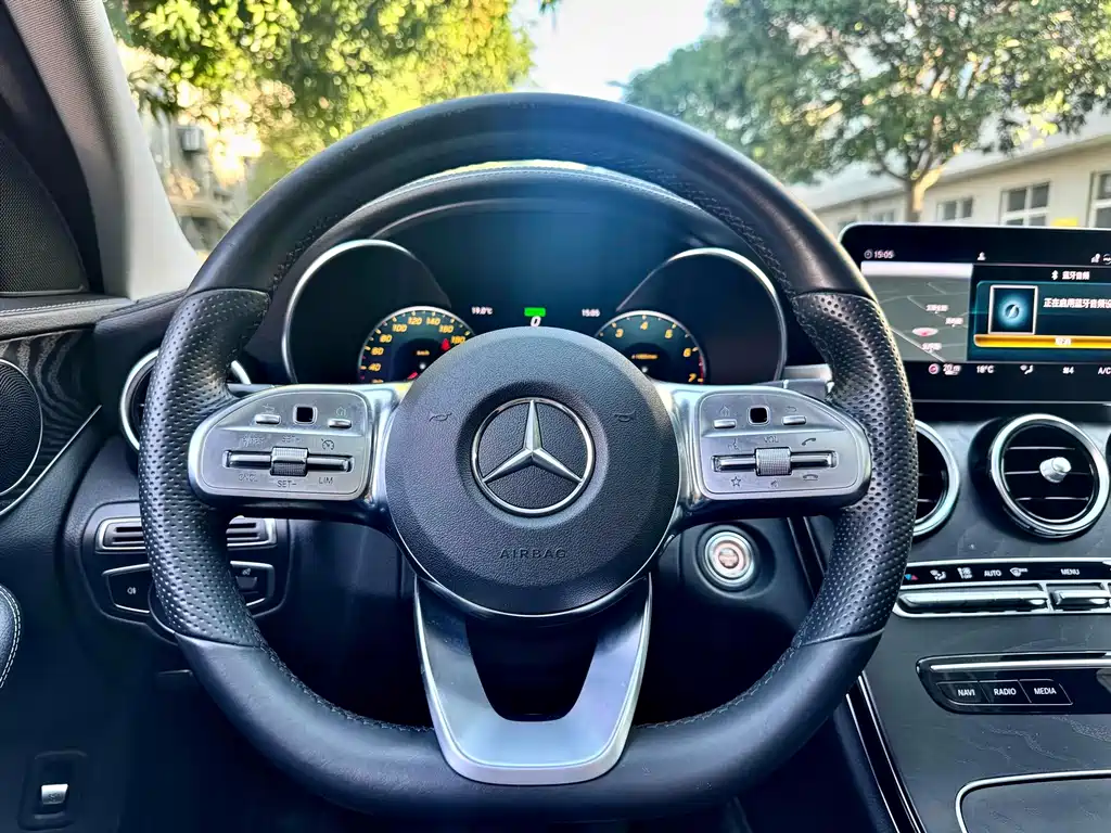 MERCEDES-BENZ C CLASS