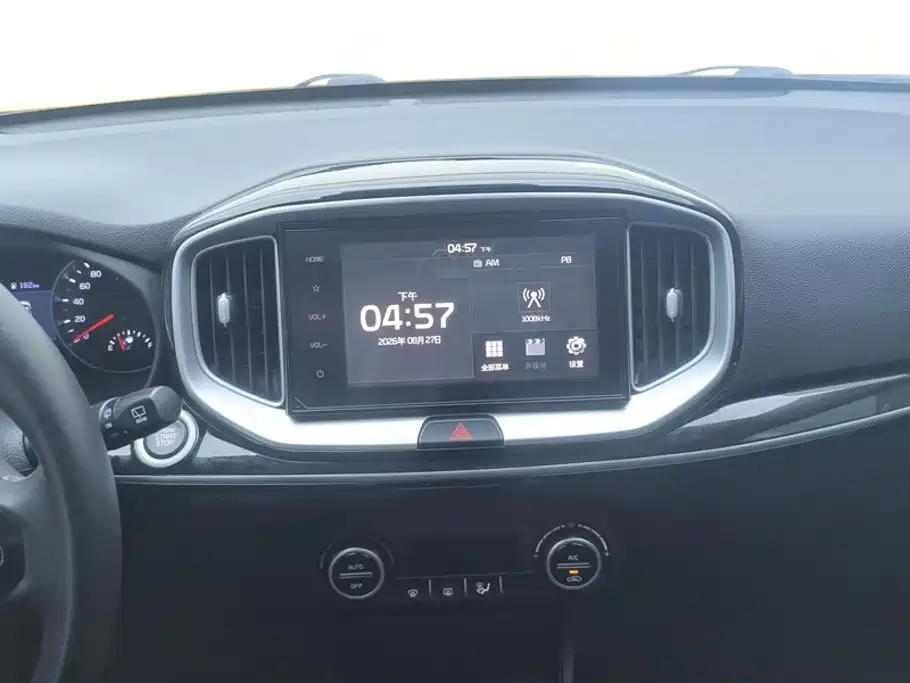 Kia KX1 — миниатюра 13