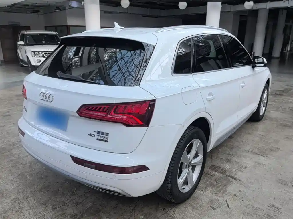 Audi Q5L — миниатюра 7