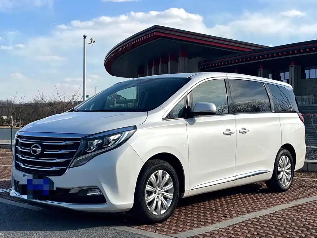 GAC TRUMPCHI M8