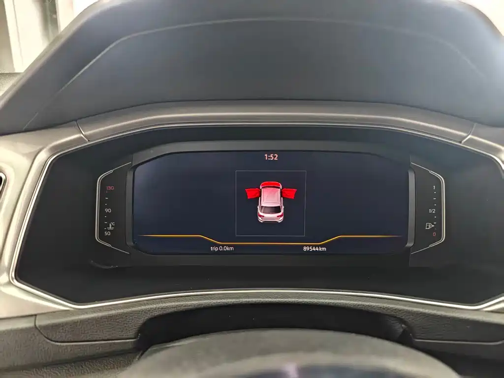 VOLKSWAGEN T ROC EXPLORING SONGS