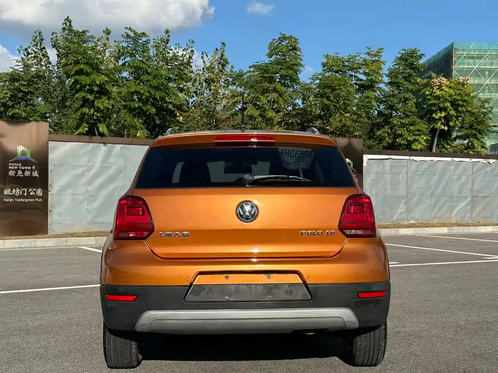 Volkswagen Polo — миниатюра 6