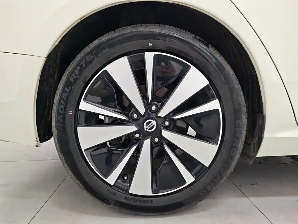 Nissan Teana — миниатюра 23
