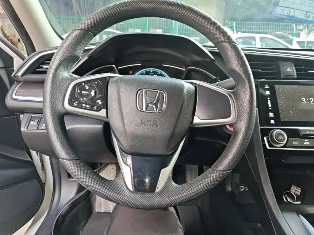 Honda Civic — миниатюра 11
