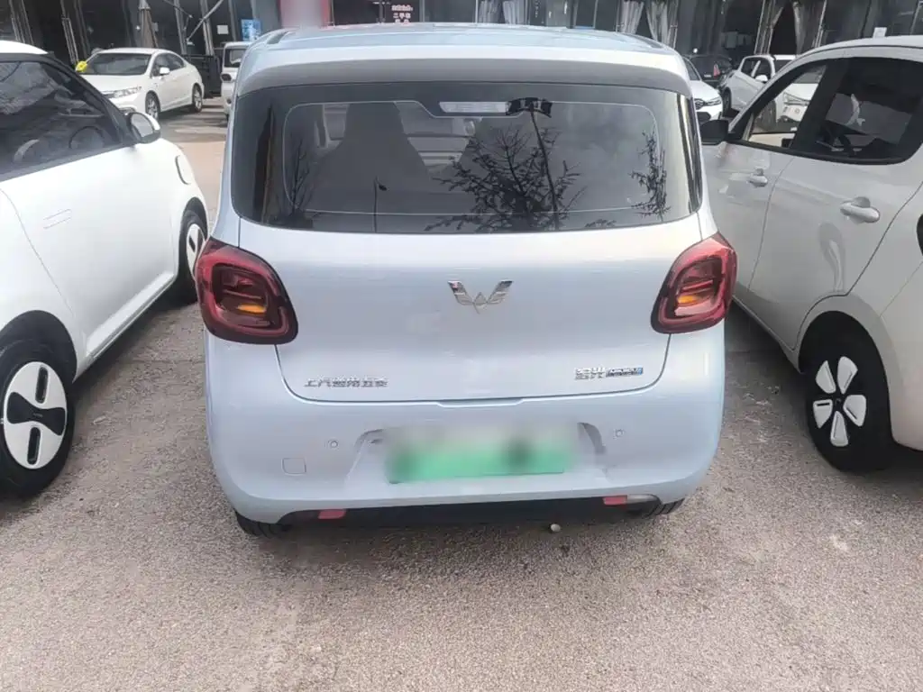 Wuling MINIEV — миниатюра 6