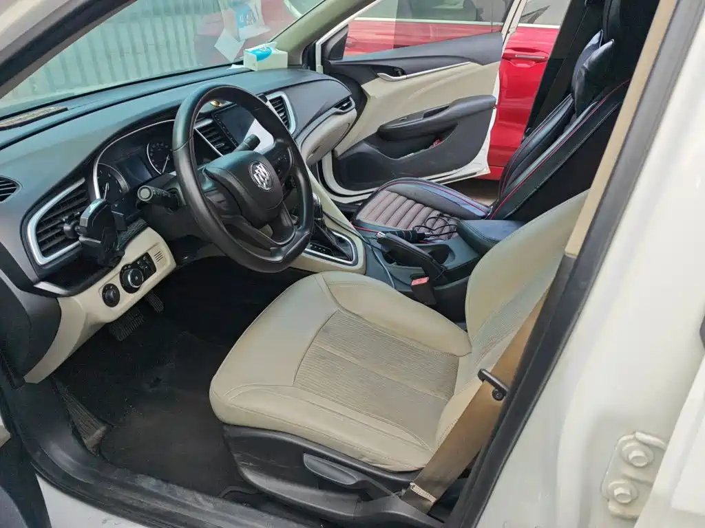 Buick Excelle — миниатюра 11