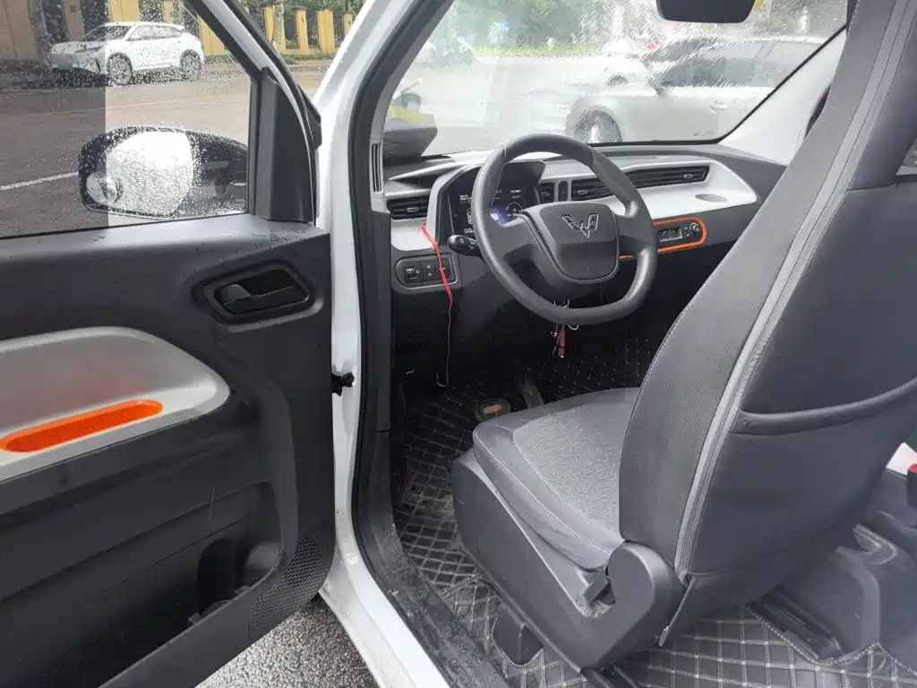 Wuling MINIEV — миниатюра 17