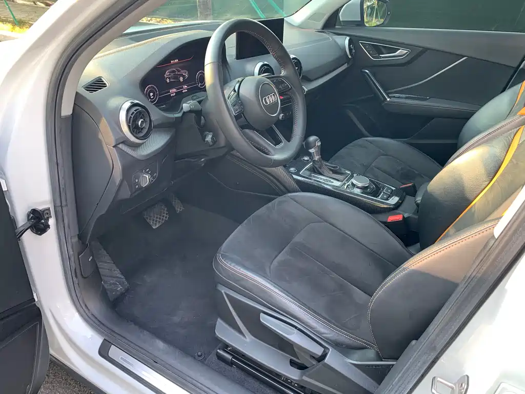 Audi Q2L e-tron 2022 Q2L e-tron Smart