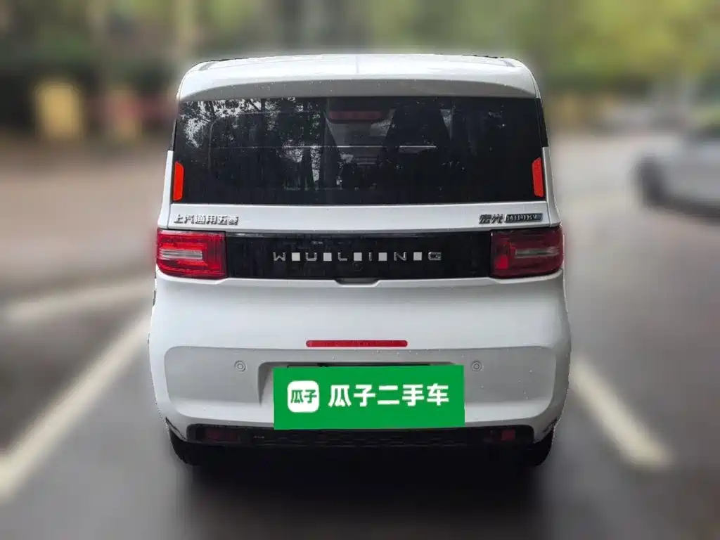 Wuling MINIEV — миниатюра 5