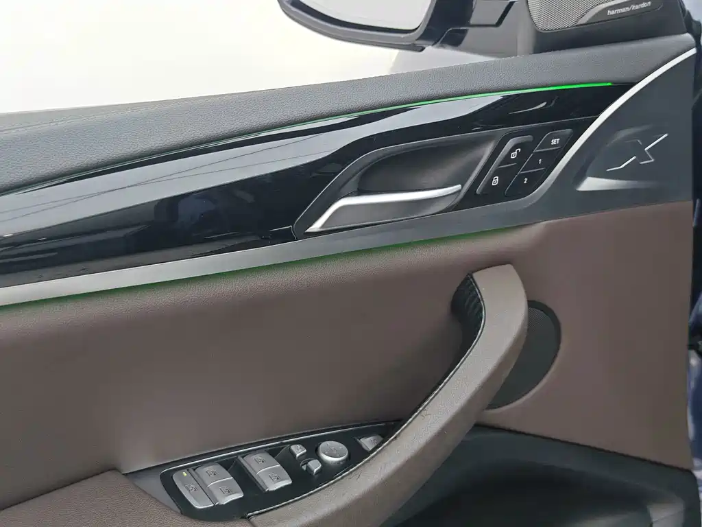 BMW X3 — миниатюра 23