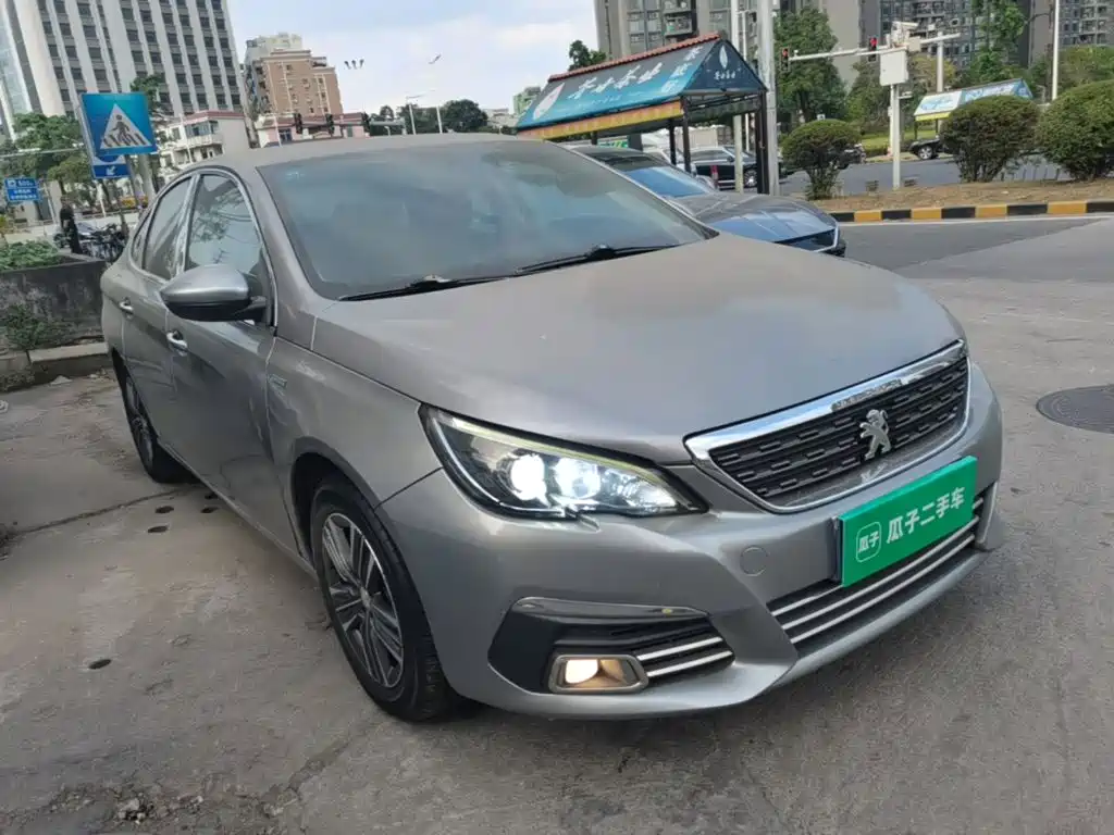 Peugeot 308 — миниатюра 4